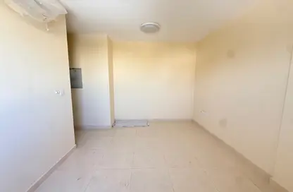 Apartment - 1 Bedroom - 1 Bathroom for rent in Fire Station Road - Muwaileh - Sharjah