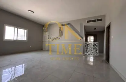 Apartment - 2 Bedrooms - 3 Bathrooms for rent in Al Jurf 3 - Al Jurf - Ajman Downtown - Ajman