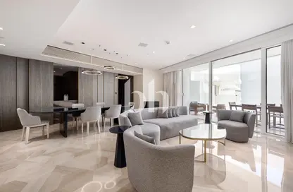 Apartment - 3 Bedrooms - 5 Bathrooms for sale in FIVE Palm Jumeirah - Palm Jumeirah - Dubai