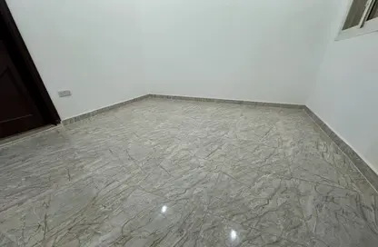 شقة - 1 حمام للايجار في مركز محمد بن زايد - مدينة محمد بن زايد - أبوظبي