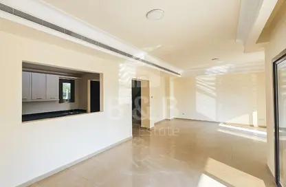 تاون هاوس - 4 غرف نوم - 3 حمامات للايجار في تاون هاوسز قرية الحمرا - قرية الحمرا - رأس الخيمة تاون هاوس - 4 غرف نوم - 3 حمامات للايجار في تاون هاوسز قرية الحمرا - قرية الحمرا - رأس الخيمة