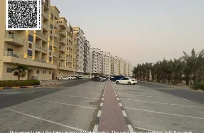 شقة - 2 غرف نوم - 3 حمامات للبيع في قرية الاميرة - الياسمين - عجمان