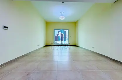 شقة - 3 غرف نوم - 4 حمامات للايجار في واحة وصل 2 - المحيصنة 4 - المحيصنة - دبي