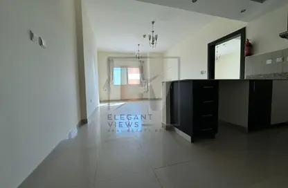 Apartment - 1 Bedroom - 2 Bathrooms for rent in Red Residency - Dubai Sports City - Dubai
