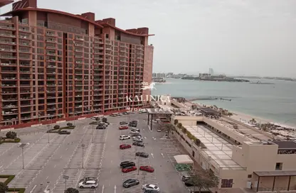 Apartment - 1 Bedroom - 2 Bathrooms for rent in Al Das - Shoreline Apartments - Palm Jumeirah - Dubai