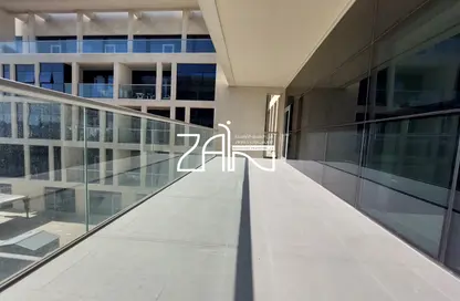 Apartment - 3 Bedrooms - 4 Bathrooms for rent in Bloom Marina - Al Bateen - Abu Dhabi