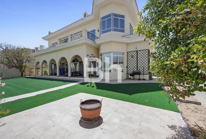 property-image