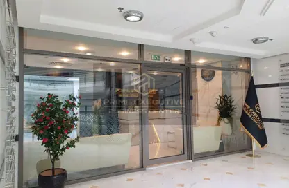 مكتب - استوديو - 4 حمامات للايجار في شارع المطار - منطقة القرهود - دبي مكتب - استوديو - 4 حمامات للايجار في شارع المطار - منطقة القرهود - دبي