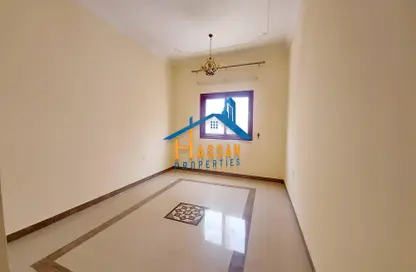 شقة - 2 غرف نوم - 2 حمامات للايجار في بناية الخان 5 - الخان - الشارقة