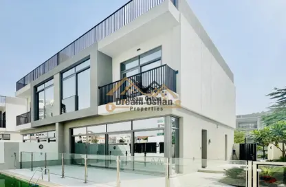 Villa - 5 Bedrooms - 6 Bathrooms for rent in Liwan - Dubai Land - Dubai