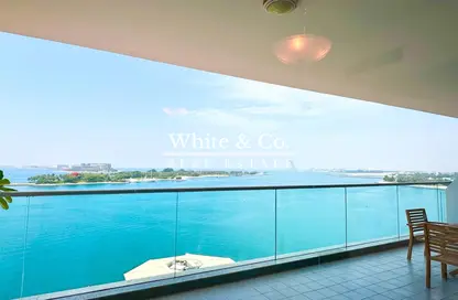 Apartment - 1 Bedroom - 2 Bathrooms for rent in Azure Residences - Palm Jumeirah - Dubai
