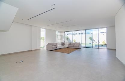 Villa - 5 Bedrooms - 6 Bathrooms for sale in West Village - Al Furjan - Dubai