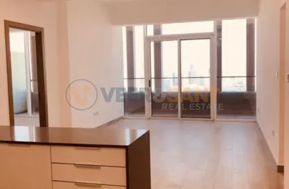 Apartment - 3 Bedrooms - 3 Bathrooms for rent in BLOOM TOWERS A - Bloom Towers - Jumeirah Village Circle - Dubai