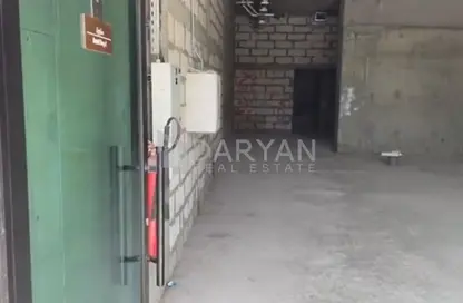Shop - Studio for rent in Binghatti Tulip - Jumeirah Village Circle - Dubai