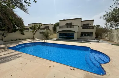 Villa - 4 Bedrooms - 5 Bathrooms for rent in Regional - Jumeirah Park - Dubai