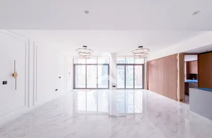 Apartment - 3 Bedrooms - 4 Bathrooms for rent in Royal Regency - Business Bay - Dubai