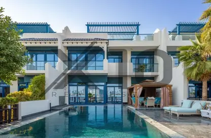 Villa - 5 Bedrooms - 6 Bathrooms for rent in Palma Residences - Palm Jumeirah - Dubai