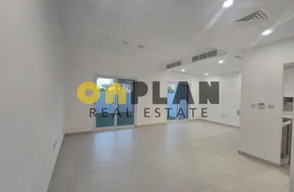 Villa - 3 Bedrooms - 3 Bathrooms for rent in Amaranta - Villanova - Dubai Land - Dubai