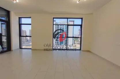 شقة - غرفة نوم - 2 حمامات للايجار في أل جداف أفينيو - الجداف - دبي