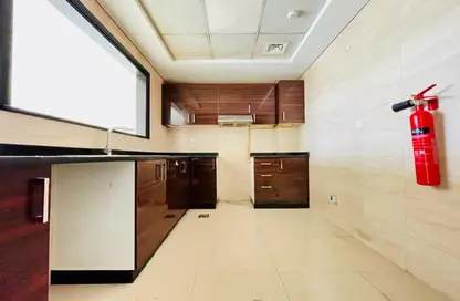 Apartment - 1 Bedroom - 2 Bathrooms for rent in Royal JVC Building - Jumeirah Village Circle - Dubai