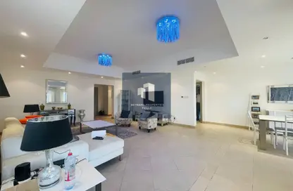 دوبلكس - 4 غرف نوم - 5 حمامات للبيع في قرية الحمرا - رأس الخيمة