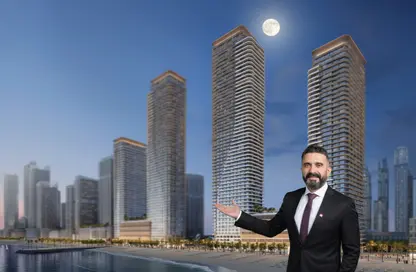 Apartment - 1 Bedroom - 1 Bathroom for sale in Seapoint - EMAAR Beachfront - Dubai Harbour - Dubai