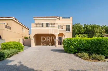 فيلا - 5 غرف نوم - 5 حمامات للبيع في ذو سنترو - الفيلا - دبي