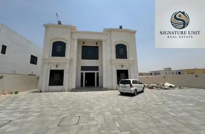 Villa - 5 Bedrooms - 7+ Bathrooms for rent in Wadi Alshabak - Dubai