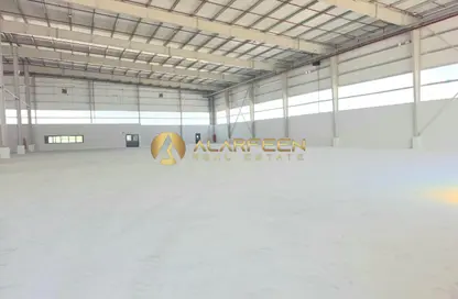 Warehouse - Studio - 4 Bathrooms for rent in Saih Shuaib 4 - Dubai Industrial City - Dubai