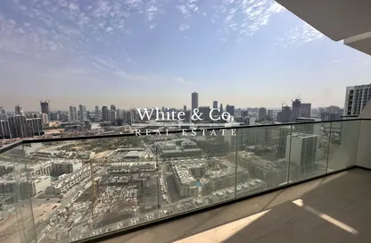 Apartment - 2 Bedrooms - 2 Bathrooms for rent in Binghatti Heights - Jumeirah Village Circle - Dubai