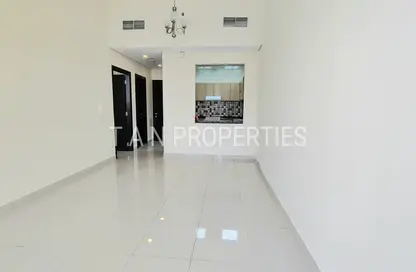Apartment - 1 Bedroom - 2 Bathrooms for rent in Sandy Fox - Jumeirah Village Circle - Dubai