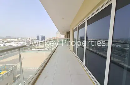 شقة - 2 غرف نوم - 3 حمامات للايجار في روز هوم - عود ميثاء - بر دبي - دبي