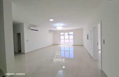 Villa - 4 Bedrooms - 5 Bathrooms for rent in Madinat Al Riyad - Abu Dhabi
