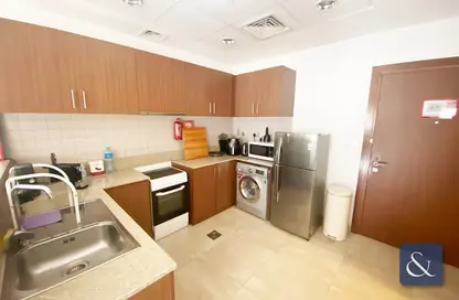 Kitchen image for: Apartment - 1 Bathroom for sale in Bahar 6 - Bahar - Jumeirah Beach Residence - Dubai, Image 1
