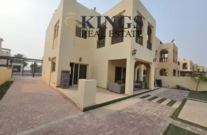 دوبلكس - 4 غرف نوم - 5 حمامات للايجار في فلل قرية الحمرا - قرية الحمرا - رأس الخيمة