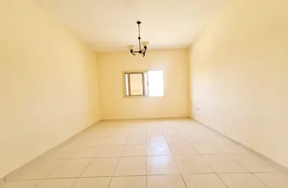 Apartment - 1 Bedroom - 2 Bathrooms for rent in Muwaileh 29 Building - Muwaileh - Sharjah