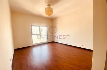 Apartment - 2 Bedrooms - 4 Bathrooms for sale in Green Lake Tower 2 - Green Lake Towers - Jumeirah Lake Towers - Dubai