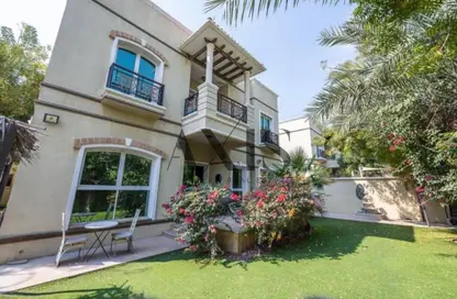 فيلا - 5 غرف نوم - 6 حمامات للايجار في قمم النصر - مدينة دبي الرياضية - دبي