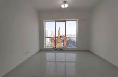 شقة - 2 غرف نوم - 3 حمامات للايجار في برج صحارى 5 - مجمع صحارى - النهدة - الشارقة