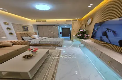 Apartment - Studio - 1 Bathroom for rent in Oasis Residences - Masdar City - Abu Dhabi