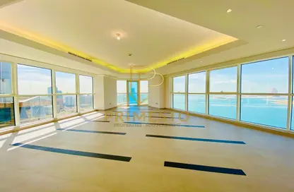 Apartment - 5 Bedrooms - 6 Bathrooms for rent in Baynuna Tower 1 - Corniche Road - Abu Dhabi
