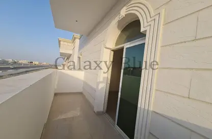 Apartment - 2 Bedrooms - 2 Bathrooms for rent in Mohamed Bin Zayed City Villas - Mohamed Bin Zayed City - Abu Dhabi