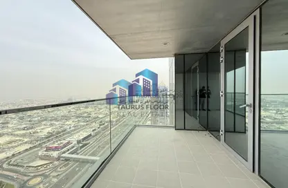 Apartment - 3 Bedrooms - 4 Bathrooms for rent in Tiara West Tower - Business Bay - Dubai