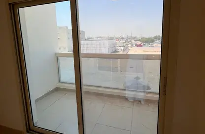 Apartment - 1 Bedroom - 1 Bathroom for rent in Al Jurf Industrial 2 - Al Jurf Industrial - Ajman