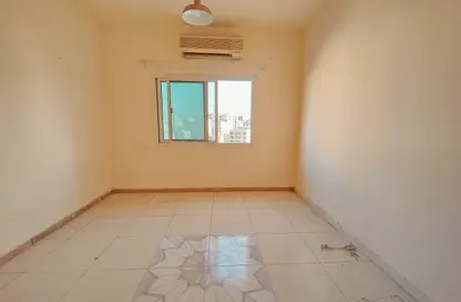 Apartment - 1 Bedroom - 1 Bathroom for rent in Al Gulayaa - Sharjah