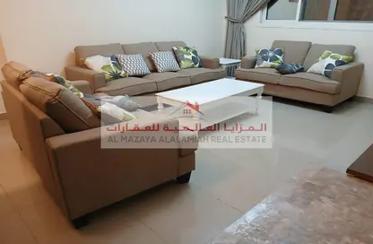 شقة - 2 غرف نوم - 2 حمامات للايجار في برج الثريا - التعاون - الشارقة