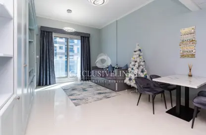 Living / Dining Room image for: Apartment - 1 Bedroom - 2 Bathrooms for sale in Elite Sports Residence 3 - Elite Sports Residence - Dubai Sports City - Dubai, Image 1