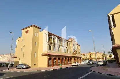 شقة - غرفة نوم - 2 حمامات للبيع في S07 - طراز أسباني - المدينة الدولية - دبي