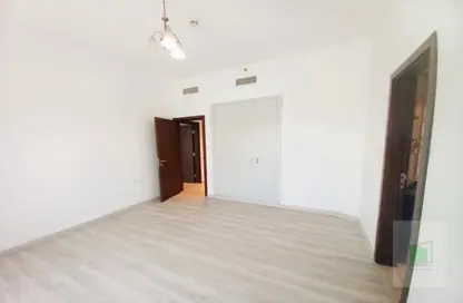 Apartment - 2 Bedrooms - 3 Bathrooms for rent in Bloom Marina - Al Bateen - Abu Dhabi