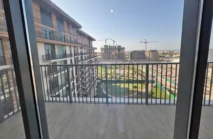 Apartment - 2 Bedrooms - 2 Bathrooms for sale in Central Park Building 1 - Central Park at City Walk - City Walk - Dubai